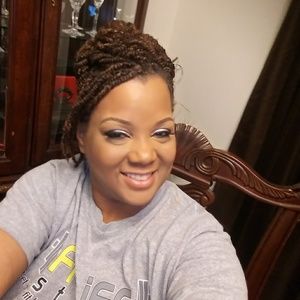 Meet your Posher, Tracy